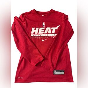 Nike Miami Heat Boy’s Red Long Sleeve Shirt| Size: M 10/12